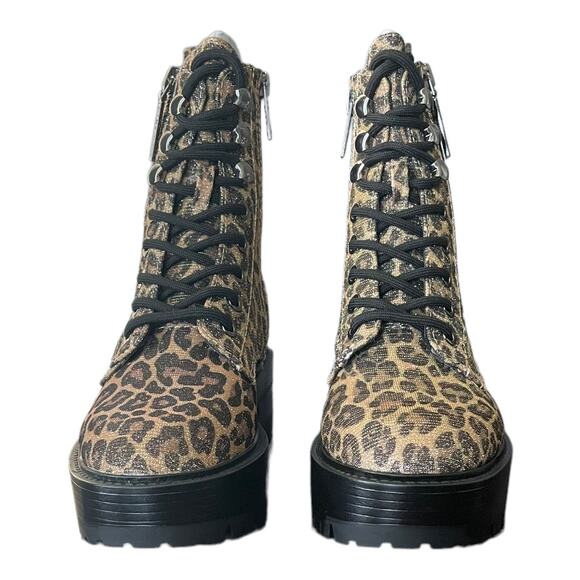 NEW Guess Women's Fearne Lug Sole Lace Up Fall Winter Leopard Bootie Shoes 5.5M - Picture 3 of 13